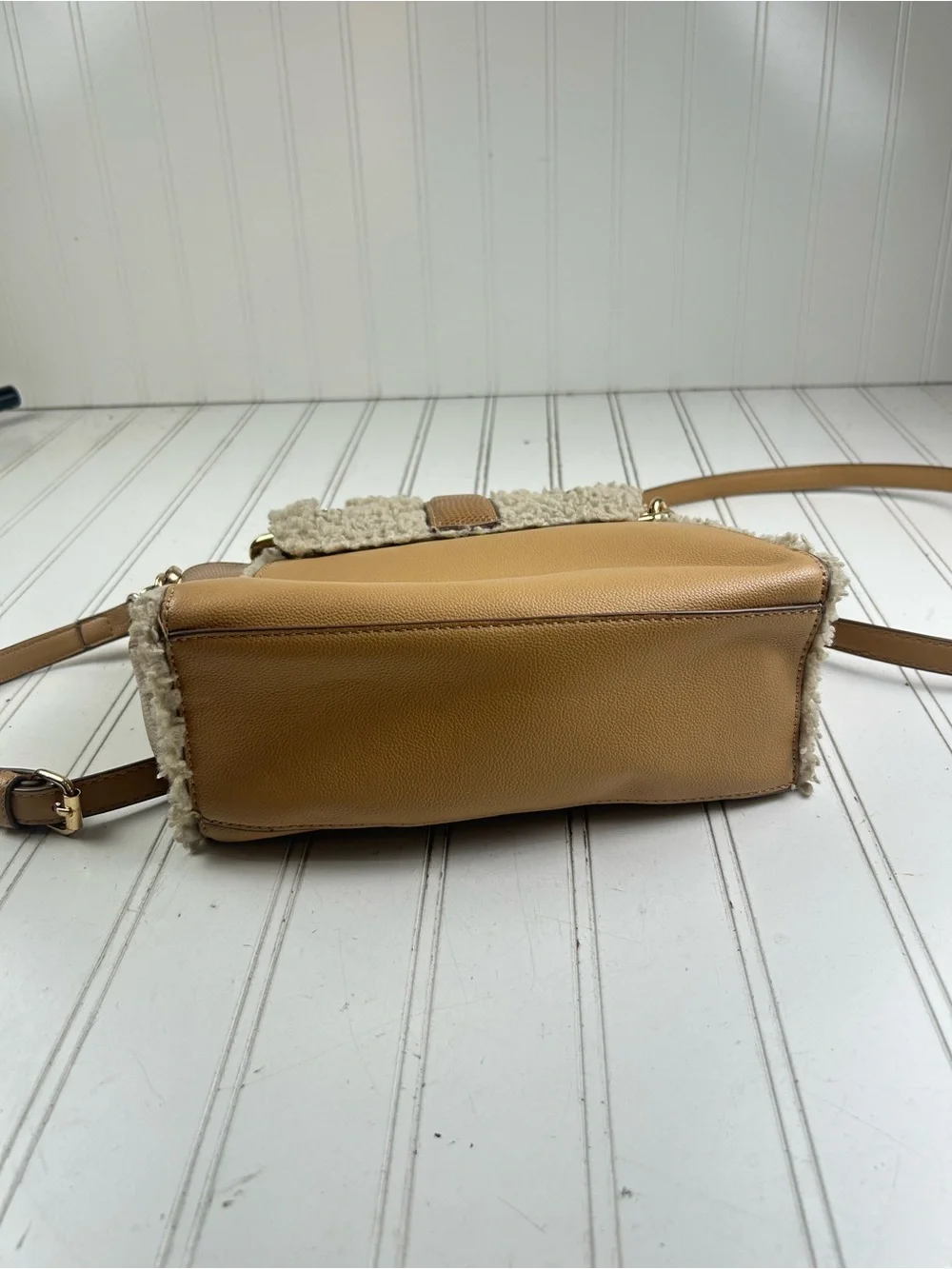Anne Klein Vintage Y2K Mixed Media Sherpa Crossbody Satchel Brown Pearl Accent - Picture 9 of 15